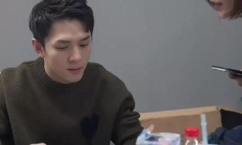 严总在线吃瓜,揭秘娱乐圈幕后风云