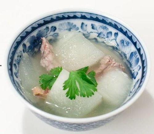鹅吃不吃水瓜,揭秘鹅是否爱吃水瓜